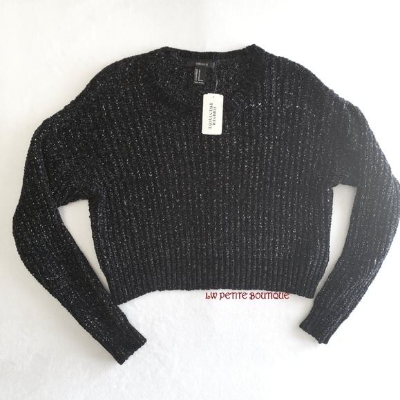 semi cropped sweater